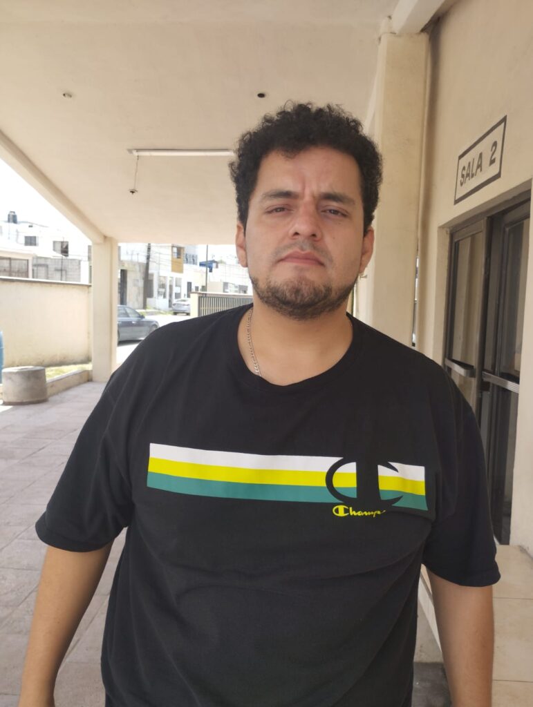 CHINO TORRES
