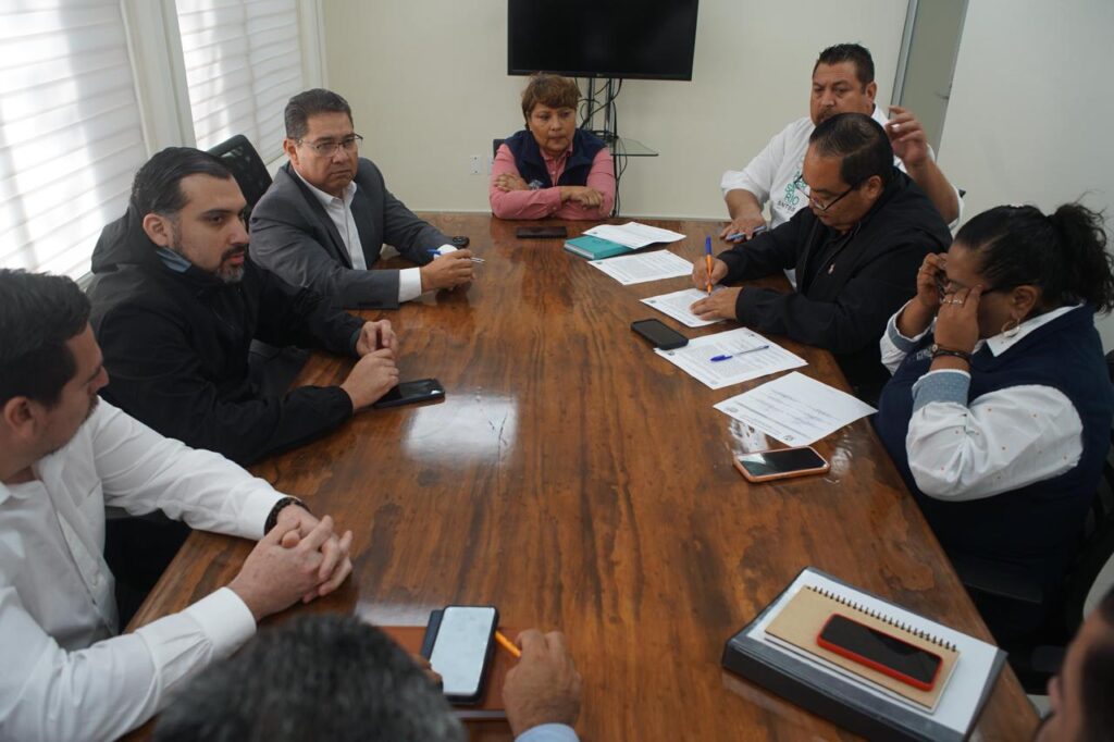 Sindicato y OOAD del IMSS acuerdan agilizar operación del HGSZ No. 13 en Ciudad Acuña 3 ff383d4f fd34 4f9e a87f c892abb750a0