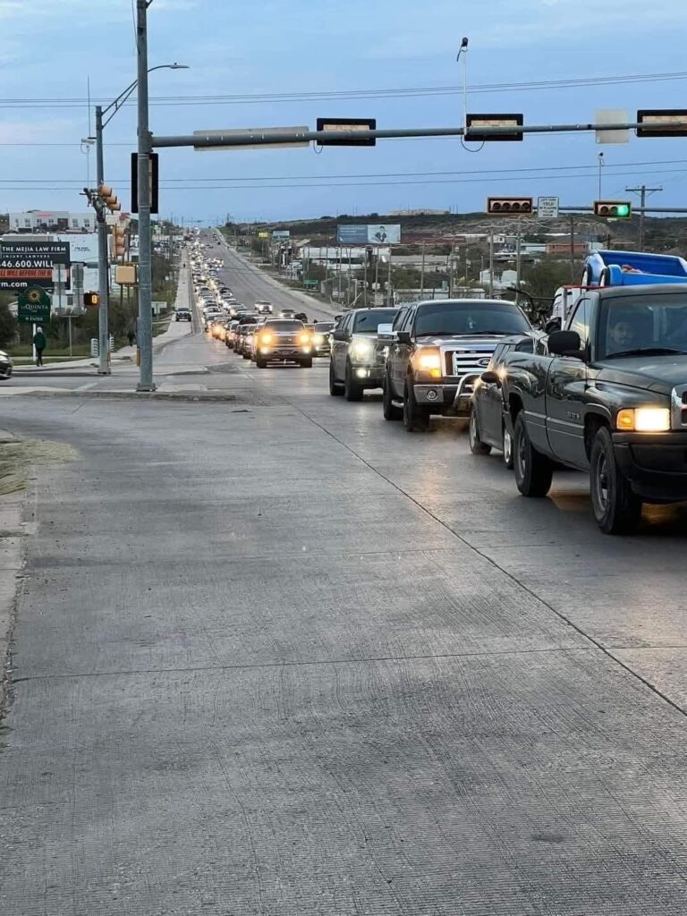 Largas filas para cruzar a Piedras Negras desde Eagle Pass 1 7b79d780 afbe 48cf a779 1b185d9e3e08