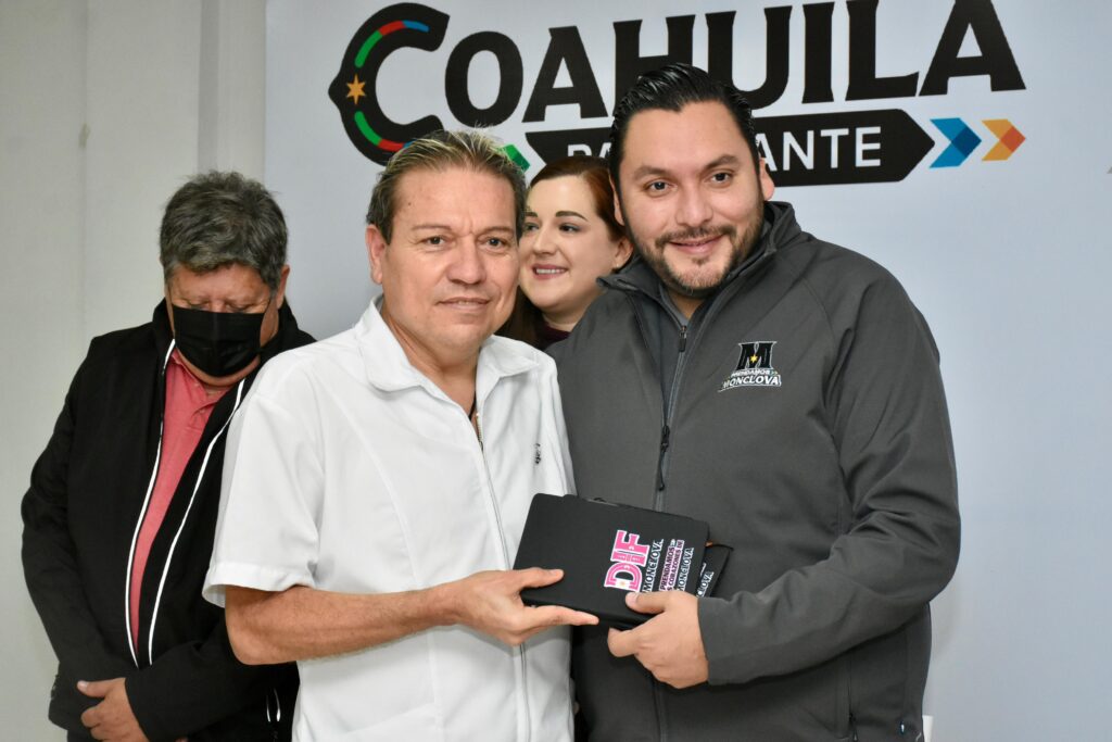 Monclova reconoce a enfermeras y enfermeros por su dedicación y compromiso 2 WhatsApp Image 2025 01 06 at 15.00.28