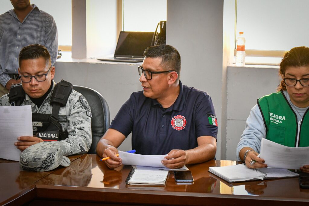Carlos Villarreal activa operativos ante la llegada de onda gélida en Monclova 3 WhatsApp Image 2025 01 18 at 18.42.51