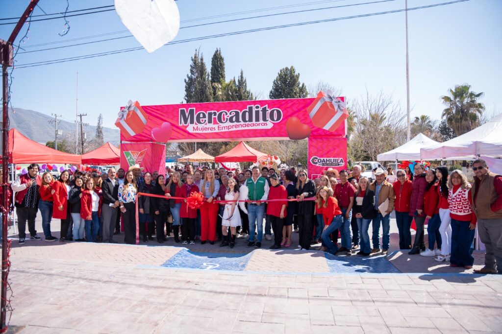 Yesica Sifuentes impulsa la economía local con el “Mercadito de San Valentín” 2 WhatsApp Image 2025 02 14 at 18.17.36