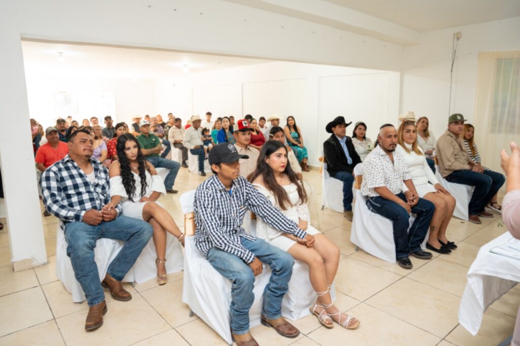 Celebran bodas comunitarias en Castaños; preparan gran evento el 26 de febrero 1 WhatsApp Image 2025 02 17 at 17.58.10 2