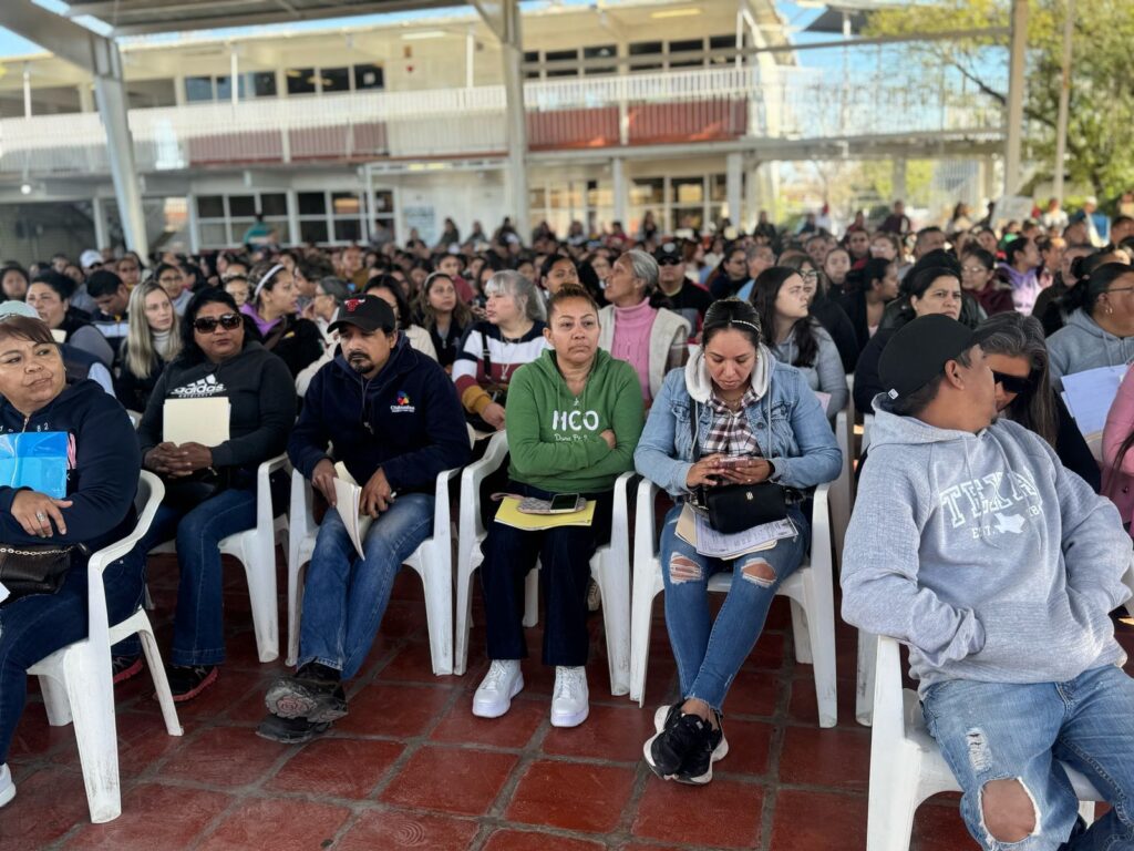 Inicia entrega de la tarjeta Beca Rita Cetina en la región centro de Coahuila 1 WhatsApp Image 2025 02 24 at 14.36.16 2