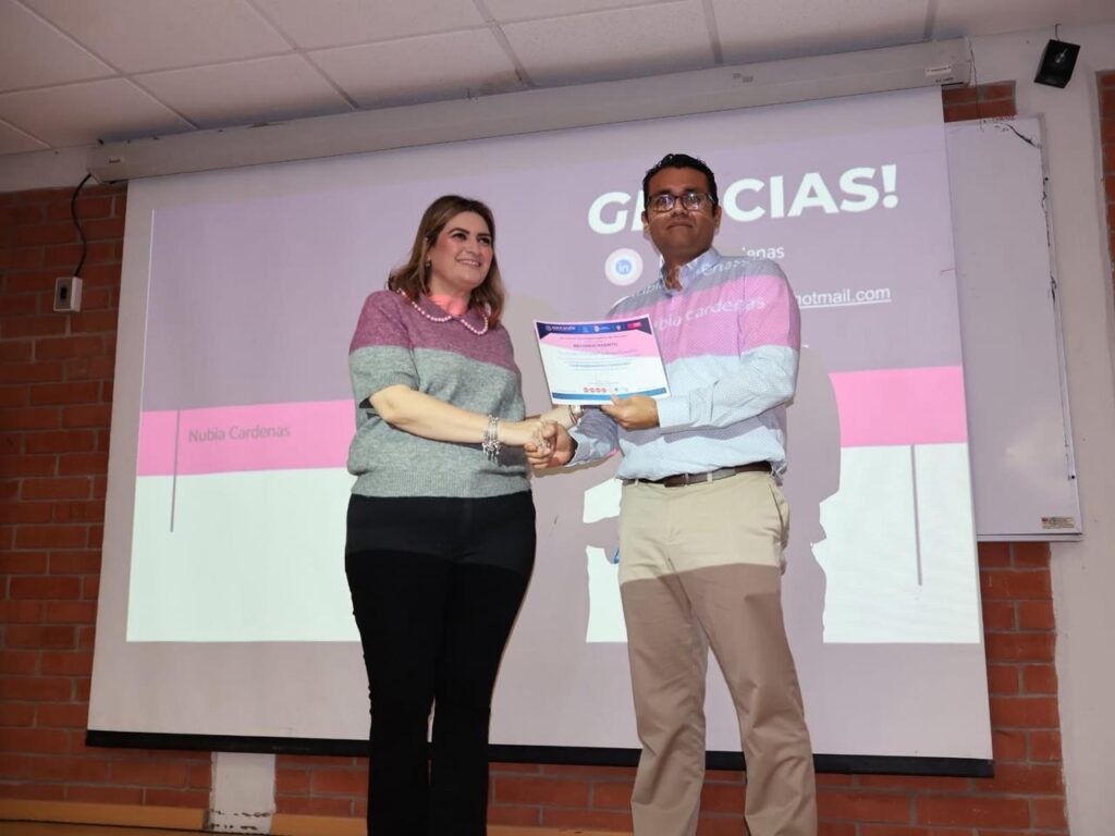 Llevan a cabo charla sobre "Empoderamiento Femenino" en el Día Internacional de la Mujer 1 WhatsApp Image 2025 03 06 at 16.19.37