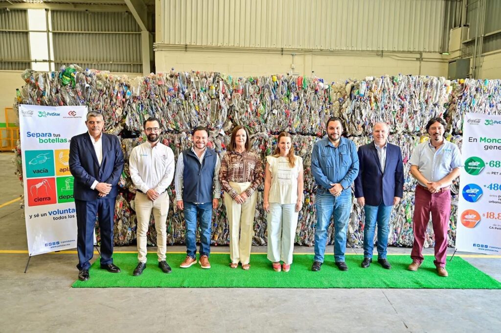 Carlos Villarreal inaugura el Centro de Acopio PetStar en Monclova con inversión de 18.8 mdp 2 Imagen de WhatsApp 2025 04 28 a las 16.54.26 03a19a3d