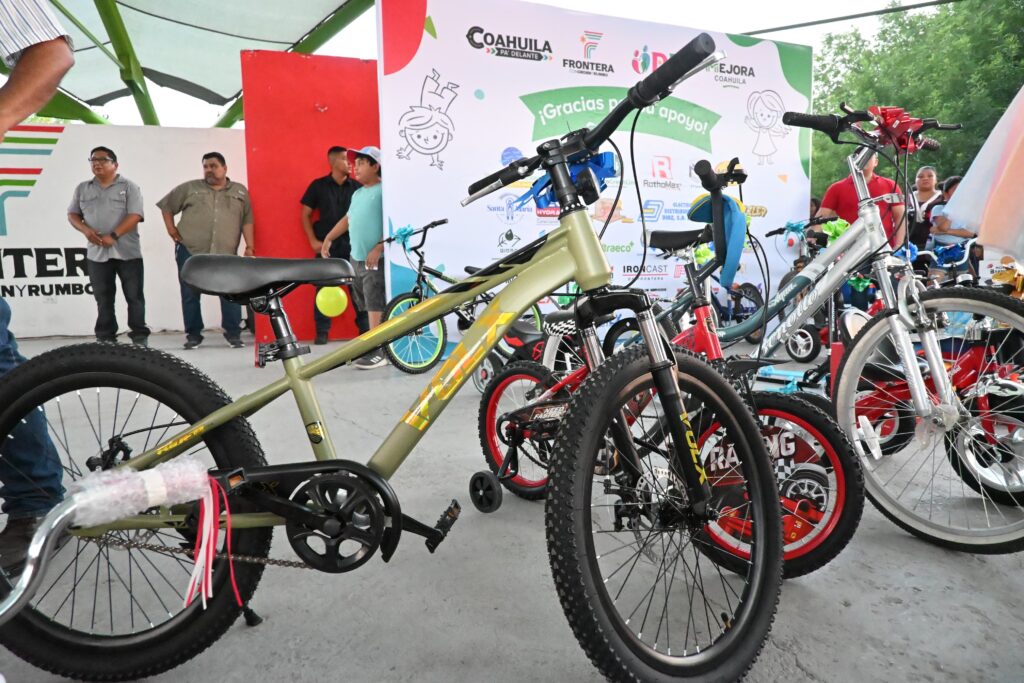 Frontera celebra el Día del Niño con gran fiesta para más de 5 mil menores 3 WhatsApp Image 2025 04 29 at 20.43.47 2
