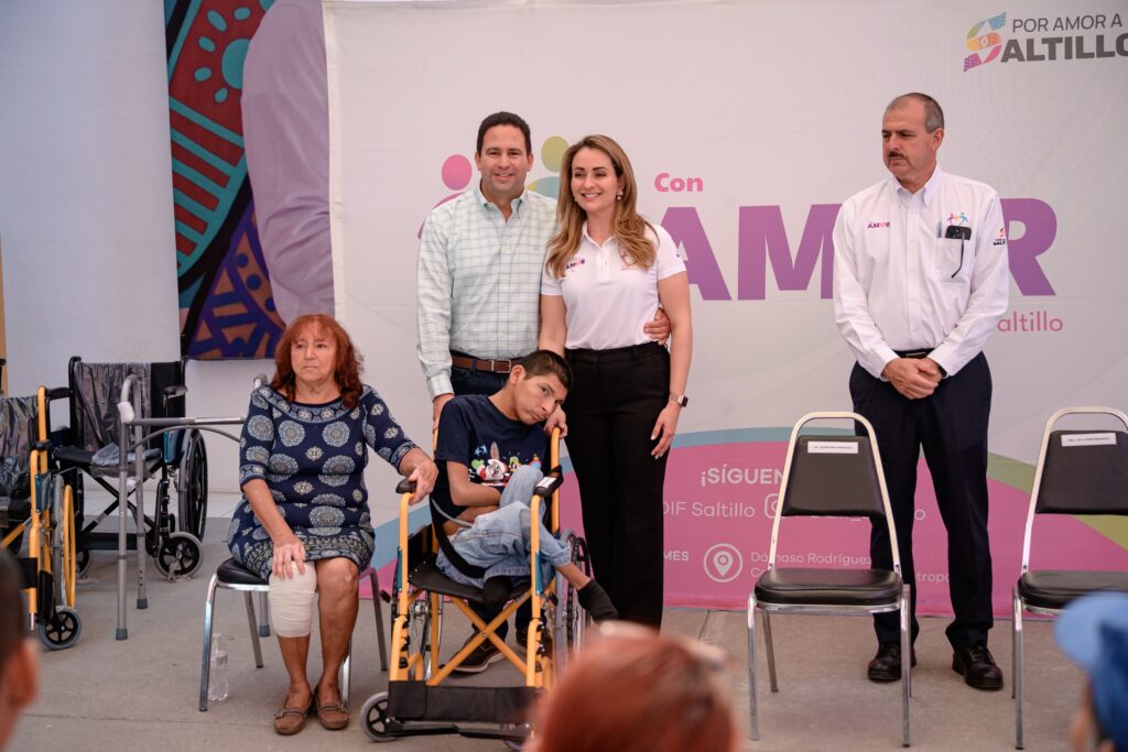 Javier Díaz y Luly López entregan aparatos ortopédicos a quienes más lo necesitan en Saltillo 1 Imagen de WhatsApp 2025 05 23 a las 16.18.10 e9e24903