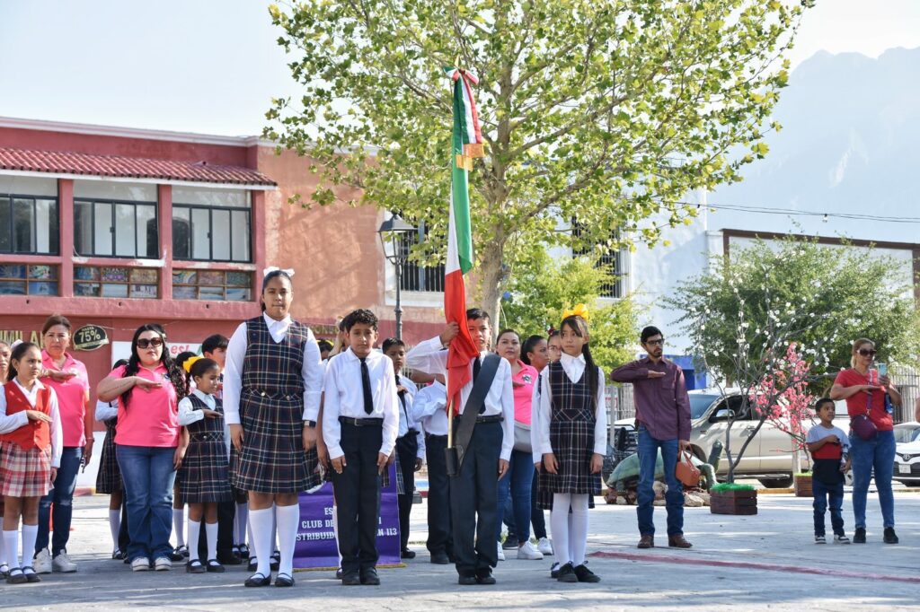 Cuatro Ciénegas celebra 225 años de historia con acto cívico y cultural 3 WhatsApp Image 2025 05 24 at 12.20.41 1
