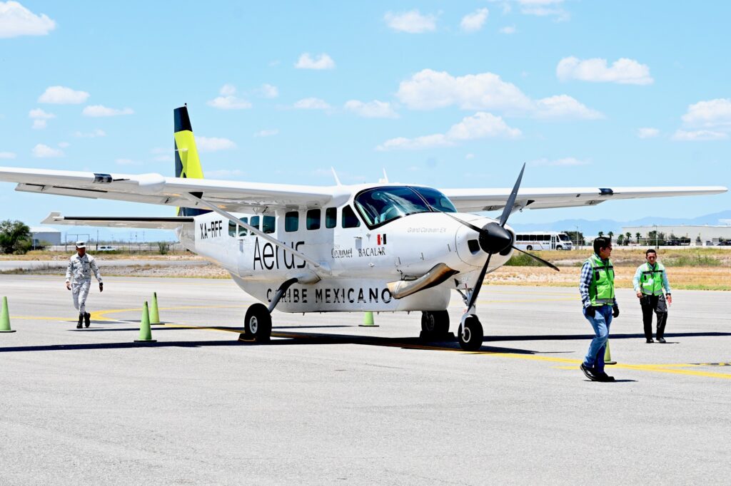 Nuevo vuelo comercial fortalece a Frontera y la Región Centro-Desierto 1 WhatsApp Image 2025 06 17 at 17.36.17